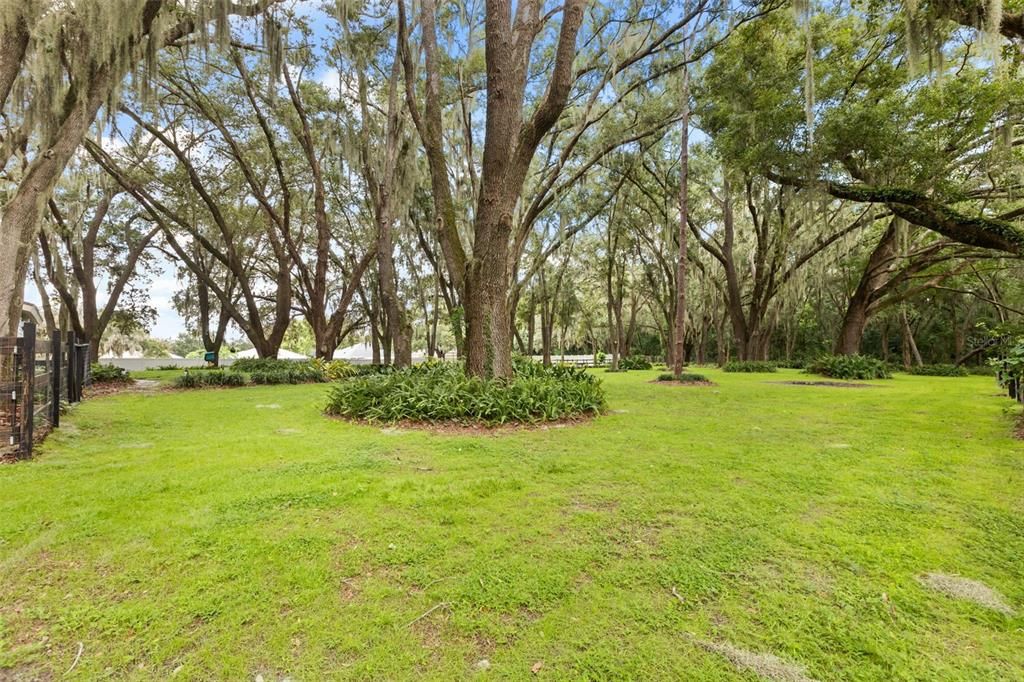 For Sale: $899,900 (3 beds, 1 baths, 1478 Square Feet)