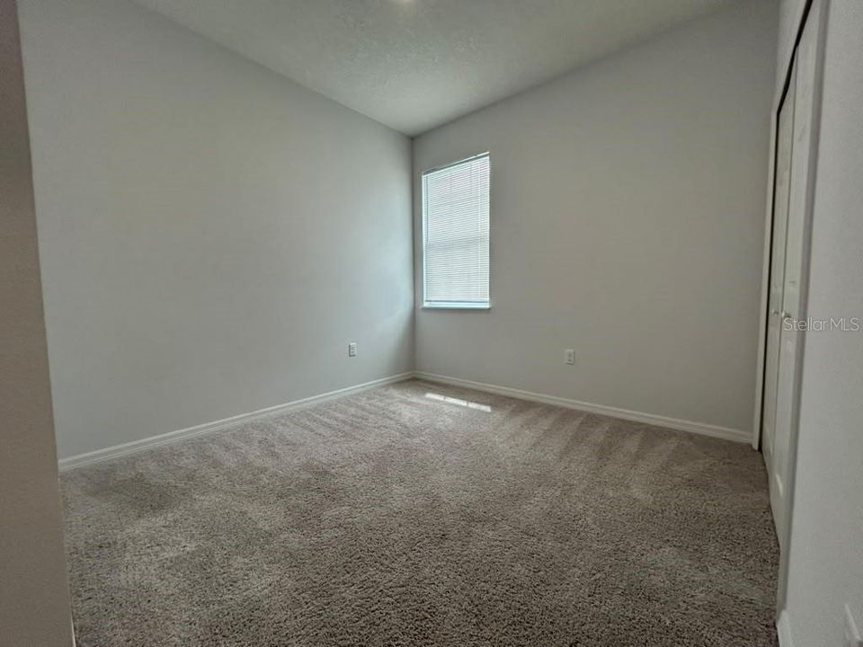 For Rent: $2,100 (3 beds, 2 baths, 1416 Square Feet)
