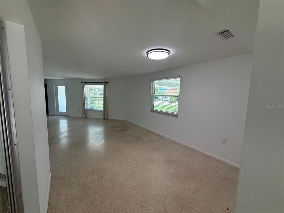 В аренду: $2,550 (2 спален, 2 ванн, 1286 Квадратных фут)
