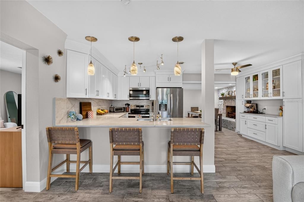 For Sale: $475,000 (3 beds, 2 baths, 1590 Square Feet)