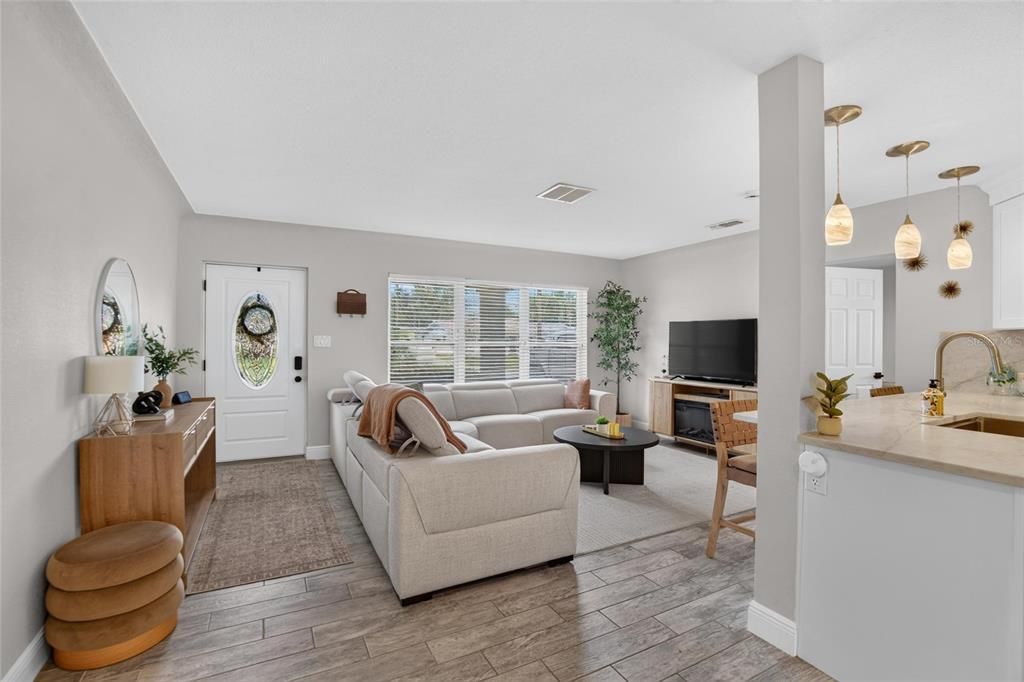 For Sale: $475,000 (3 beds, 2 baths, 1590 Square Feet)