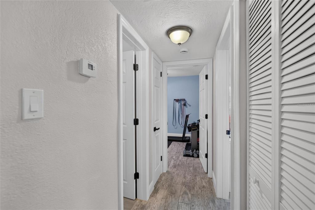 For Sale: $475,000 (3 beds, 2 baths, 1590 Square Feet)