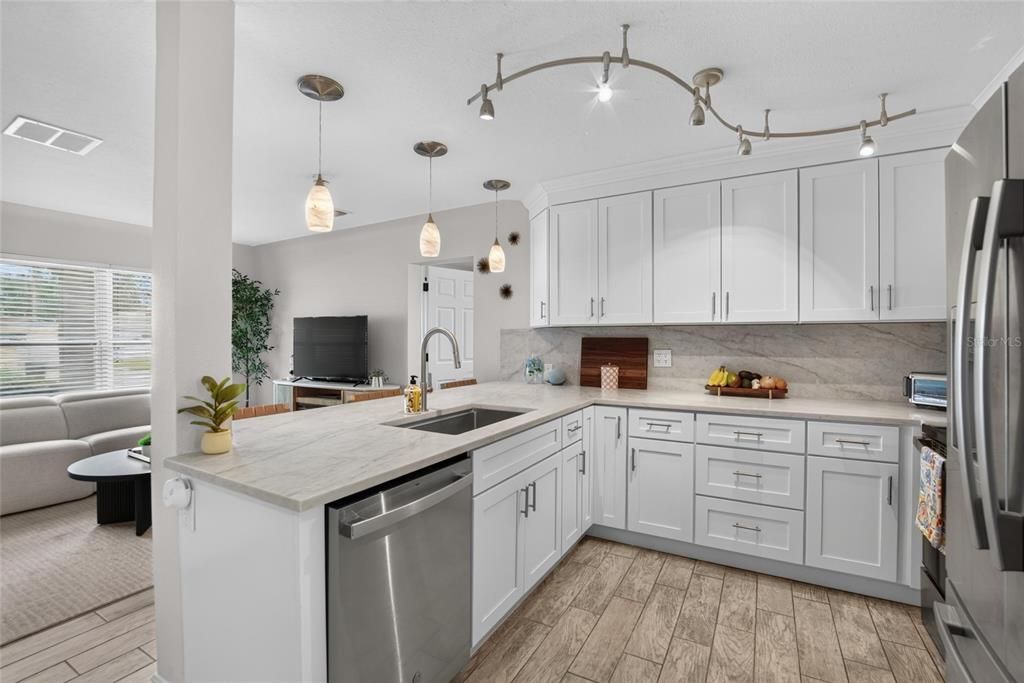 For Sale: $475,000 (3 beds, 2 baths, 1590 Square Feet)