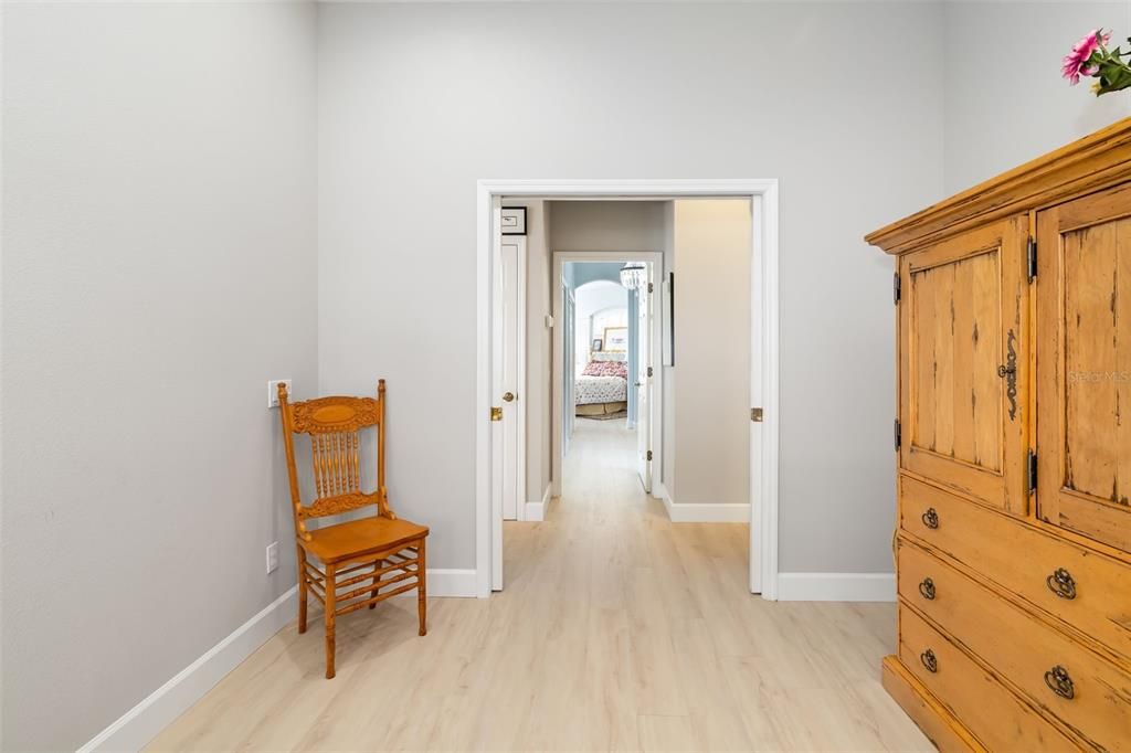For Sale: $518,000 (3 beds, 2 baths, 2060 Square Feet)