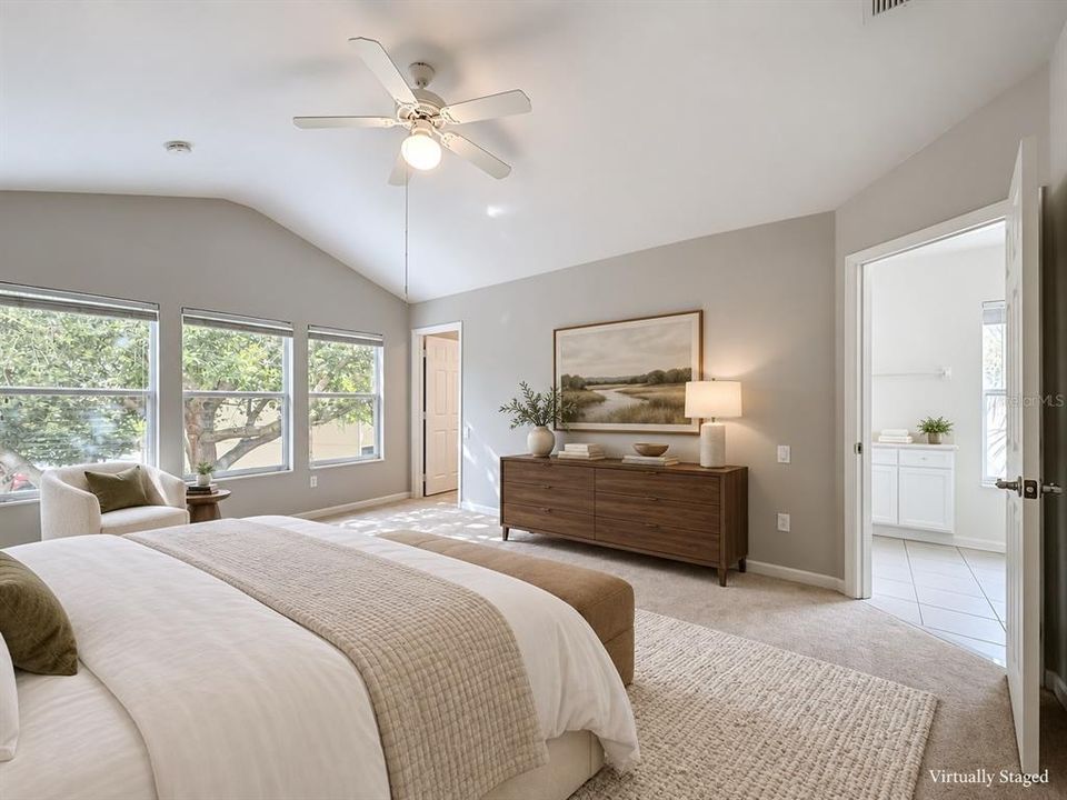 For Sale: $305,000 (3 beds, 2 baths, 1647 Square Feet)