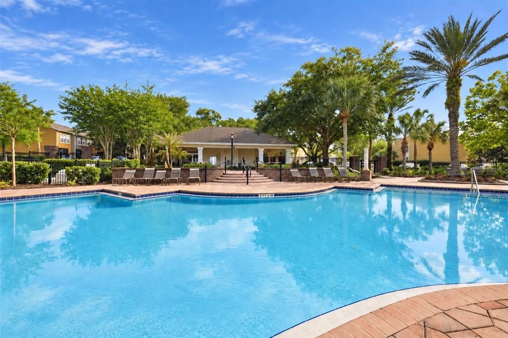 For Sale: $305,000 (3 beds, 2 baths, 1647 Square Feet)