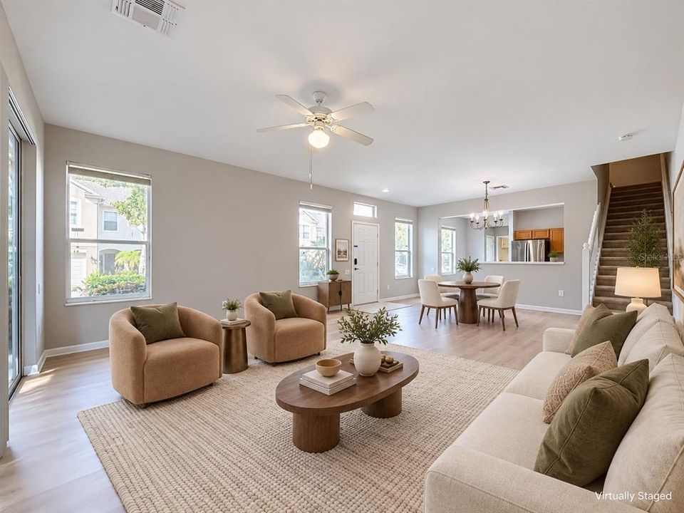 For Sale: $305,000 (3 beds, 2 baths, 1647 Square Feet)