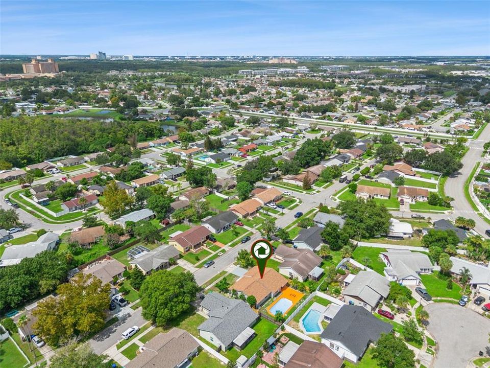 For Sale: $437,500 (4 beds, 2 baths, 1519 Square Feet)