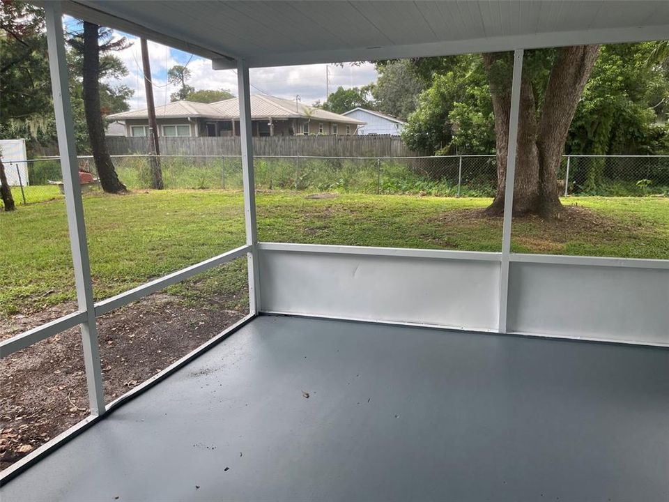 For Sale: $249,900 (3 beds, 1 baths, 927 Square Feet)