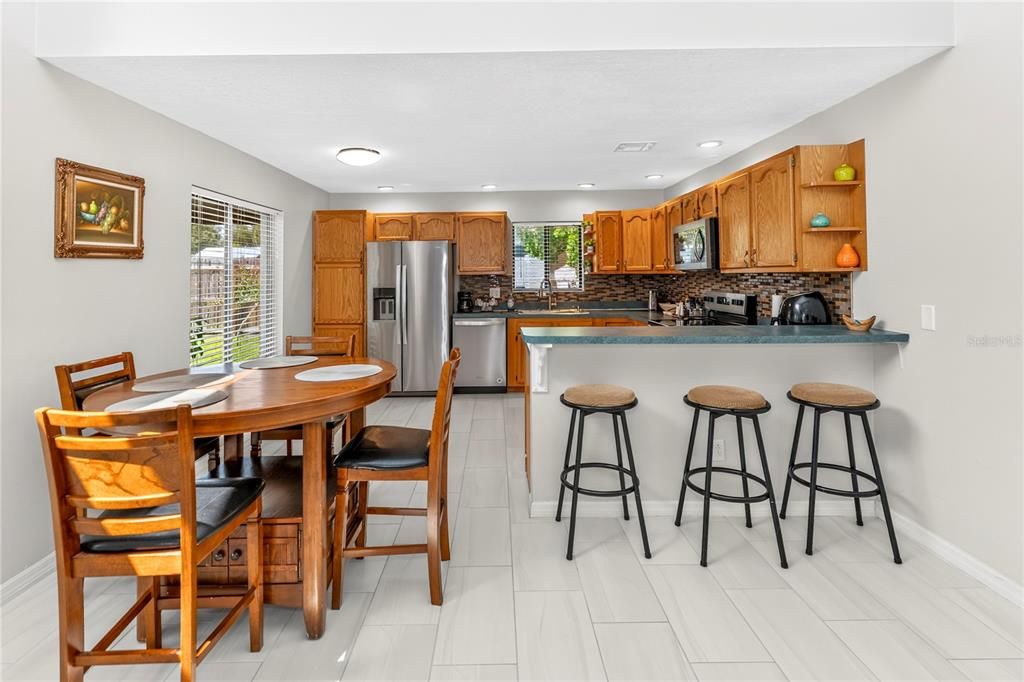 Activo con contrato: $399,000 (3 camas, 2 baños, 1510 Pies cuadrados)