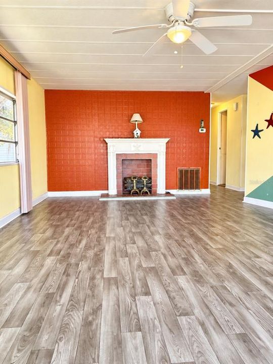 For Rent: $1,500 (2 beds, 2 baths, 1104 Square Feet)