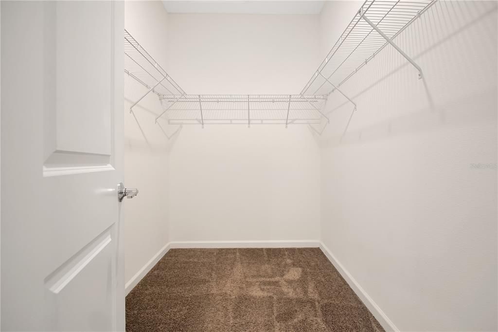 En Renta: $2,150 (4 camas, 2 baños, 1848 Pies cuadrados)