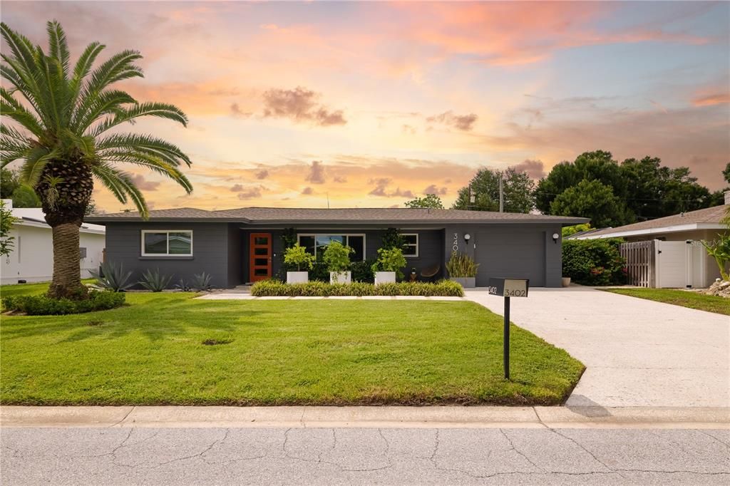 En Venta: $675,000 (3 camas, 2 baños, 1441 Pies cuadrados)