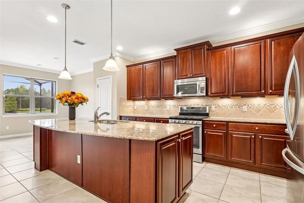 En Venta: $514,900 (3 camas, 3 baños, 2186 Pies cuadrados)