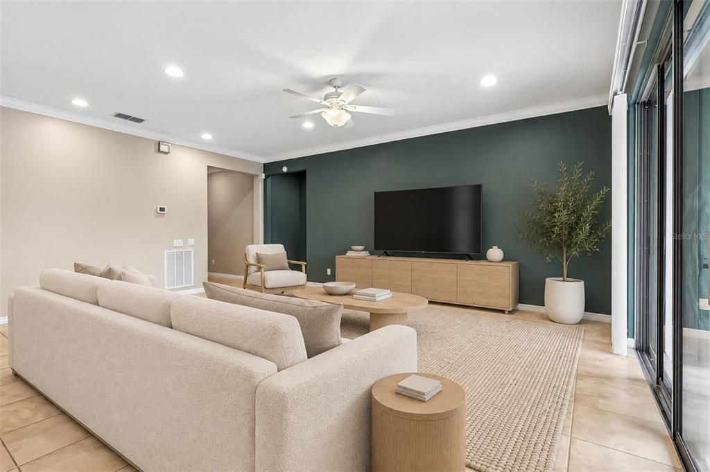 En Venta: $514,900 (3 camas, 3 baños, 2186 Pies cuadrados)