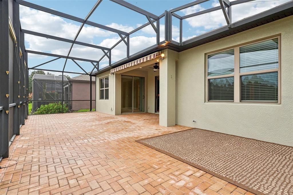 En Venta: $514,900 (3 camas, 3 baños, 2186 Pies cuadrados)