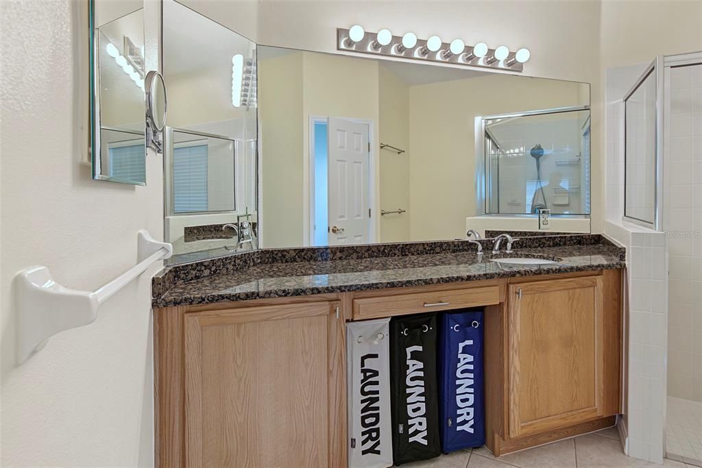 For Sale: $275,000 (2 beds, 2 baths, 1488 Square Feet)