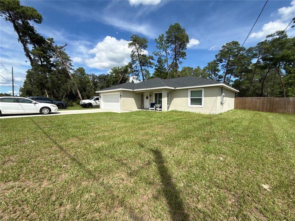 For Rent: $1,685 (3 beds, 2 baths, 1321 Square Feet)