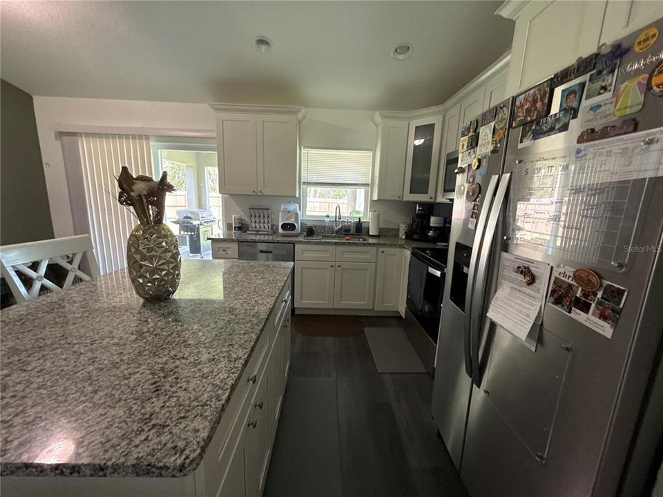 For Rent: $1,685 (3 beds, 2 baths, 1321 Square Feet)