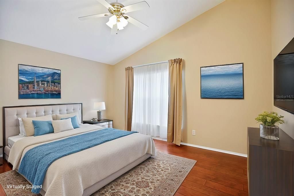 For Rent: $2,400 (3 beds, 2 baths, 1300 Square Feet)