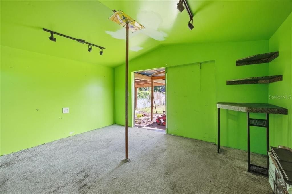 En Venta: $394,500 (4 camas, 2 baños, 1600 Pies cuadrados)