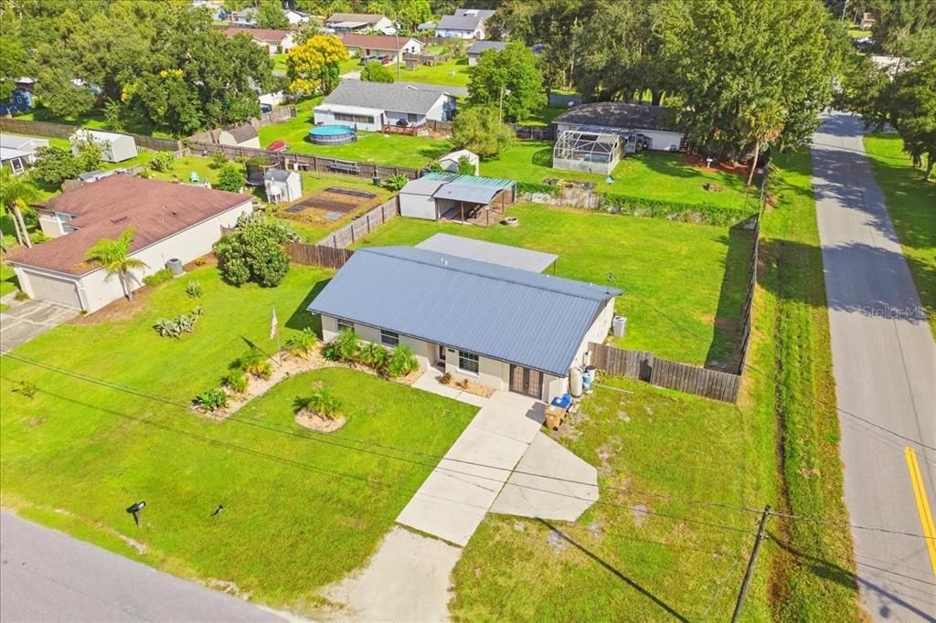 En Venta: $394,500 (4 camas, 2 baños, 1600 Pies cuadrados)