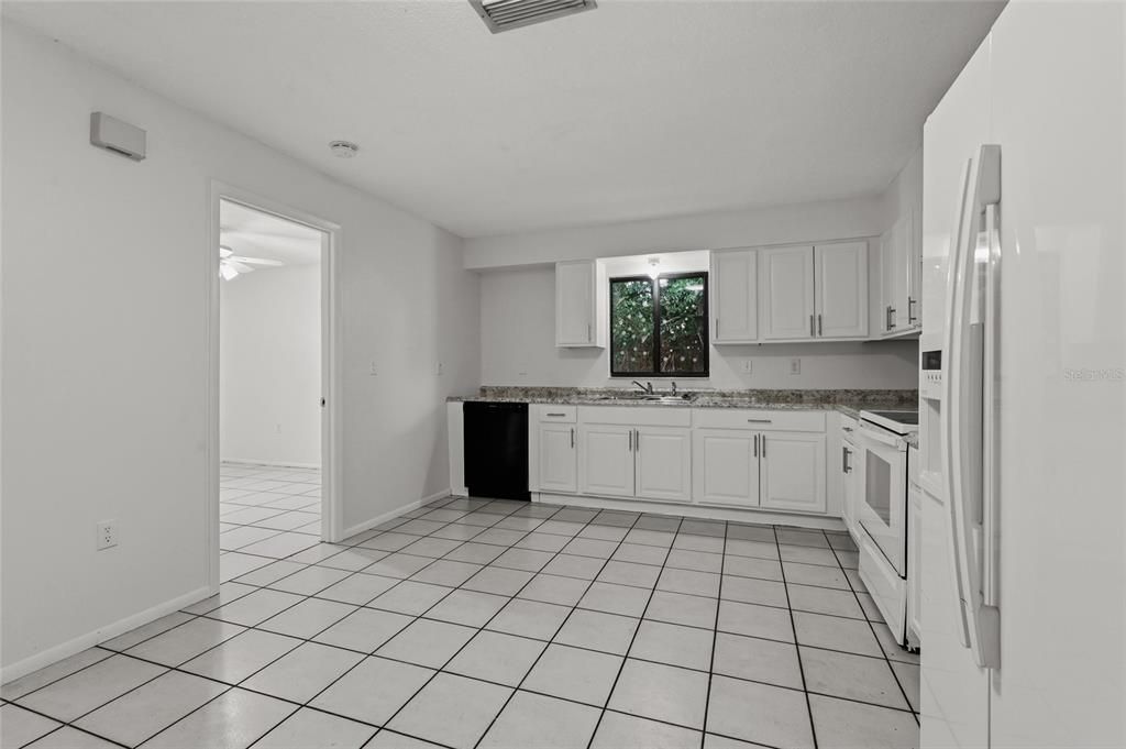 For Sale: $599,000 (6 beds, 0 baths, 2302 Square Feet)