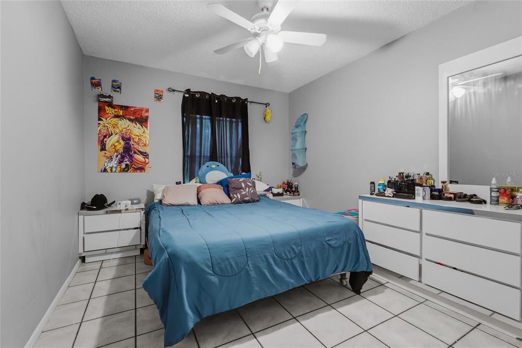 For Sale: $599,000 (6 beds, 0 baths, 2302 Square Feet)