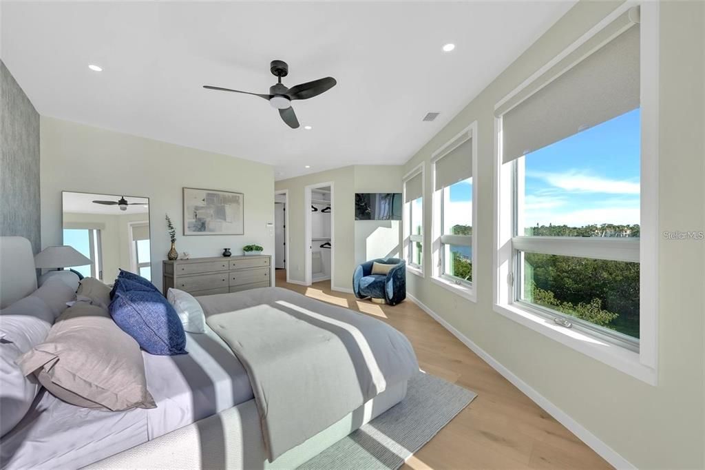 For Sale: $6,500,000 (4 beds, 3 baths, 3294 Square Feet)