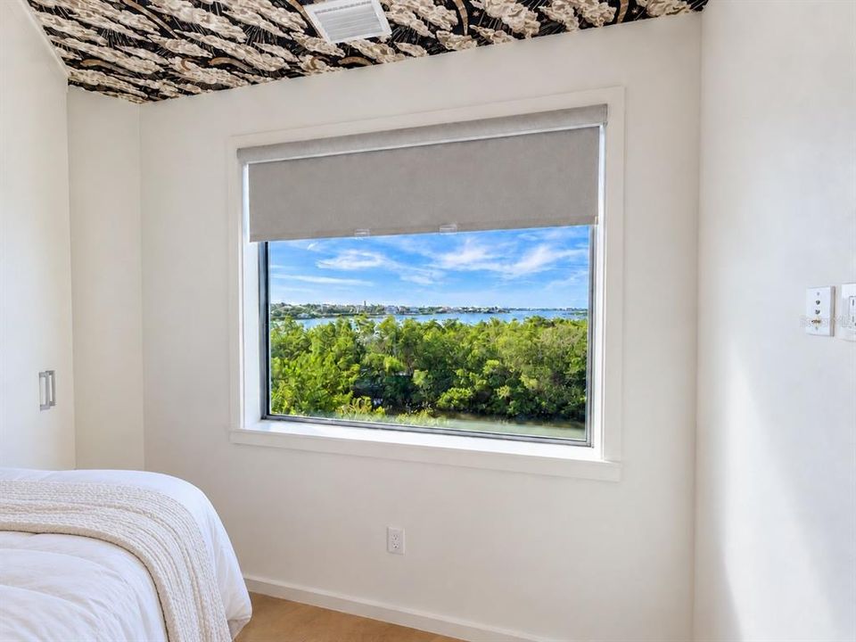 For Sale: $6,500,000 (4 beds, 3 baths, 3294 Square Feet)