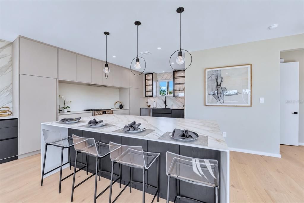 For Sale: $6,500,000 (4 beds, 3 baths, 3294 Square Feet)