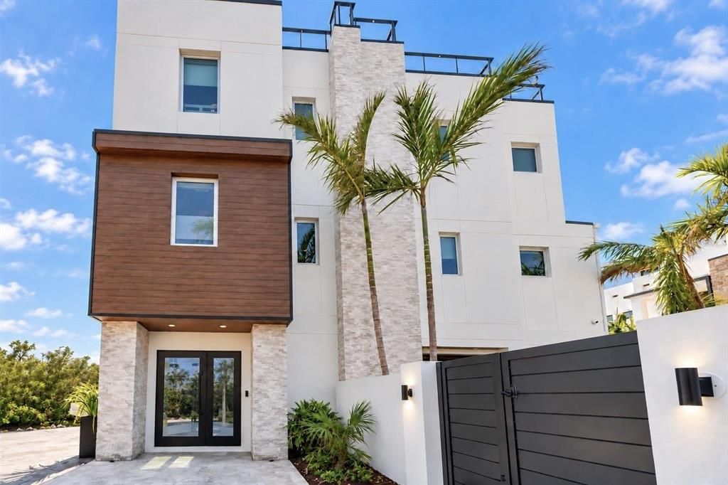 For Sale: $6,500,000 (4 beds, 3 baths, 3294 Square Feet)