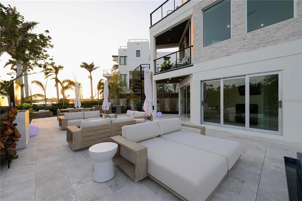 For Sale: $6,500,000 (4 beds, 3 baths, 3294 Square Feet)