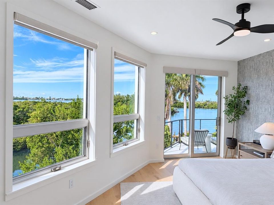 For Sale: $6,500,000 (4 beds, 3 baths, 3294 Square Feet)