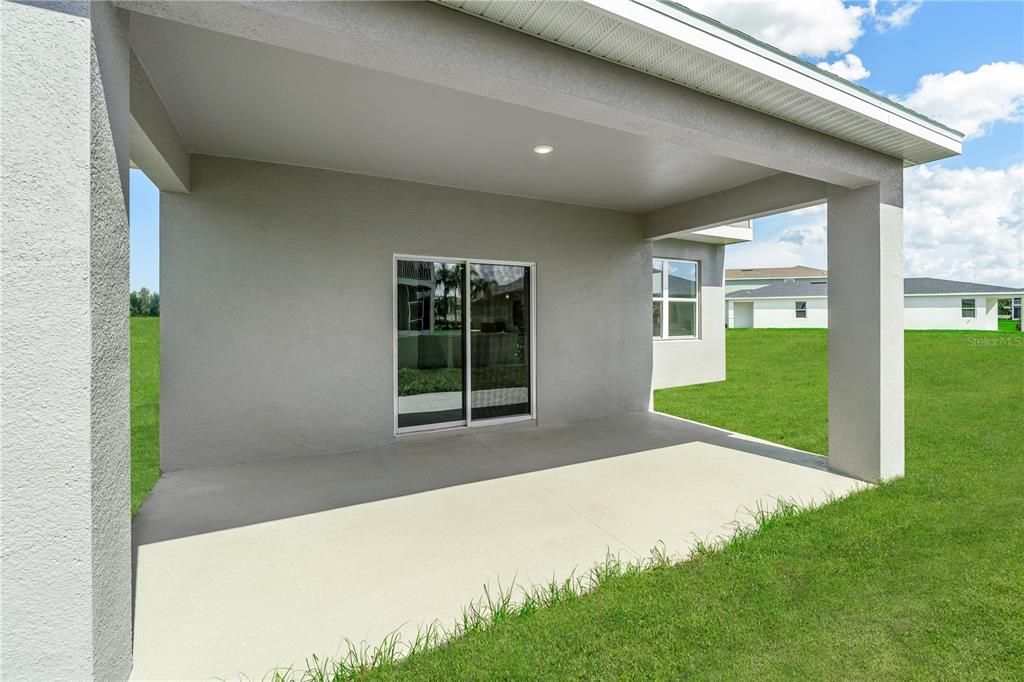 For Sale: $414,990 (4 beds, 2 baths, 2160 Square Feet)