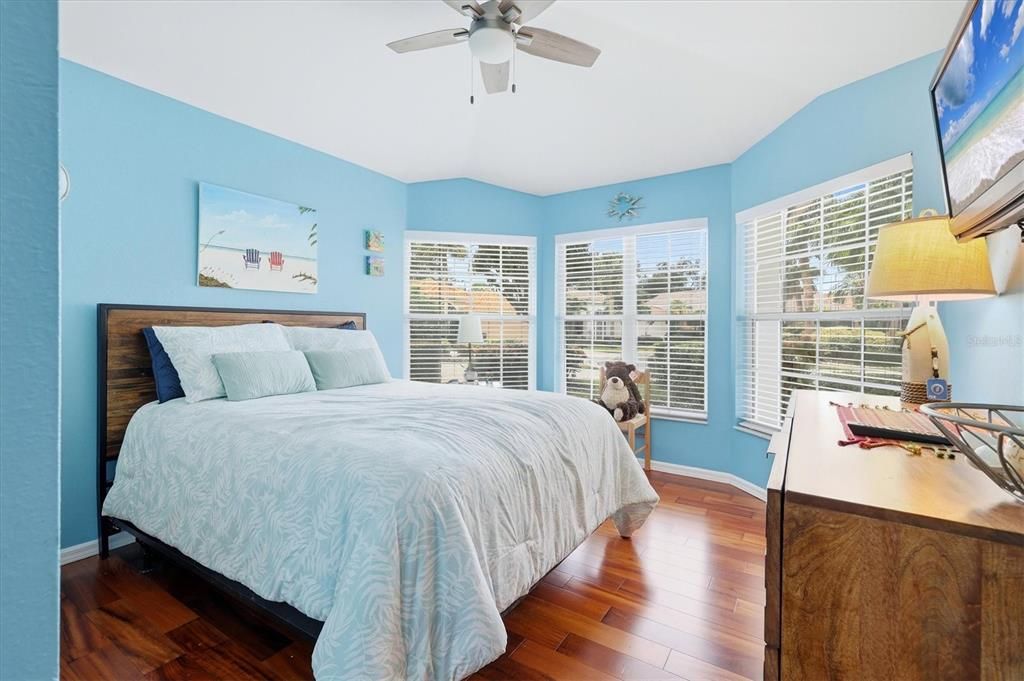 For Sale: $539,000 (2 beds, 2 baths, 1753 Square Feet)