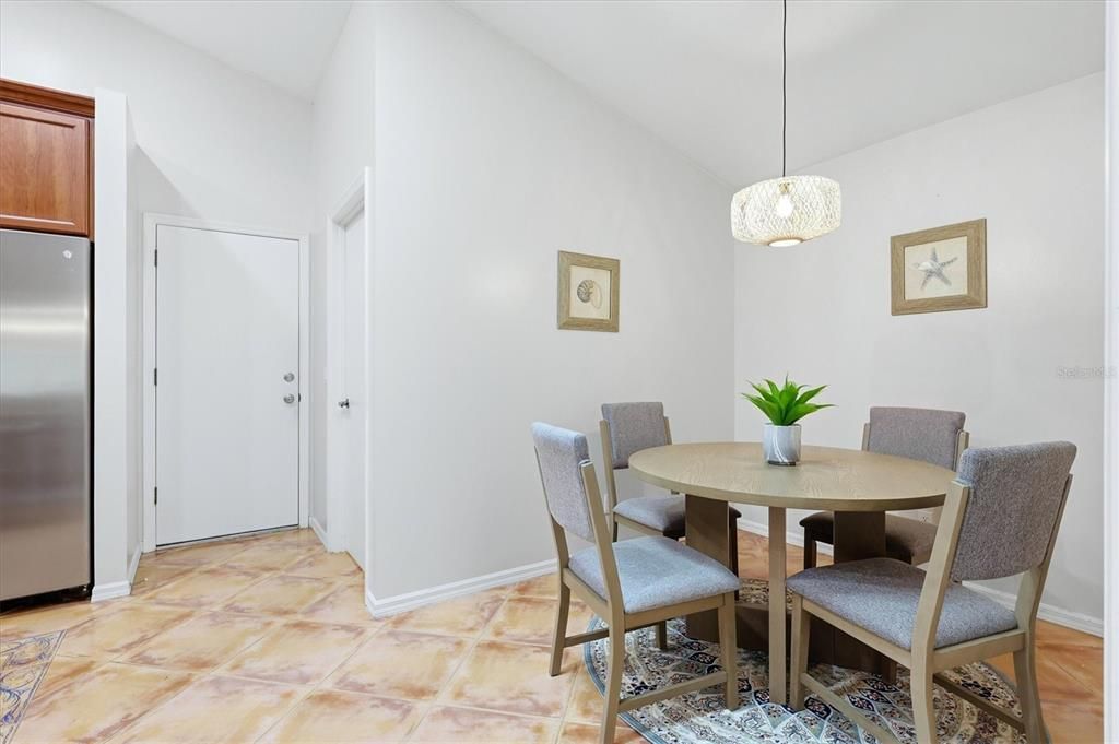 For Sale: $539,000 (2 beds, 2 baths, 1753 Square Feet)
