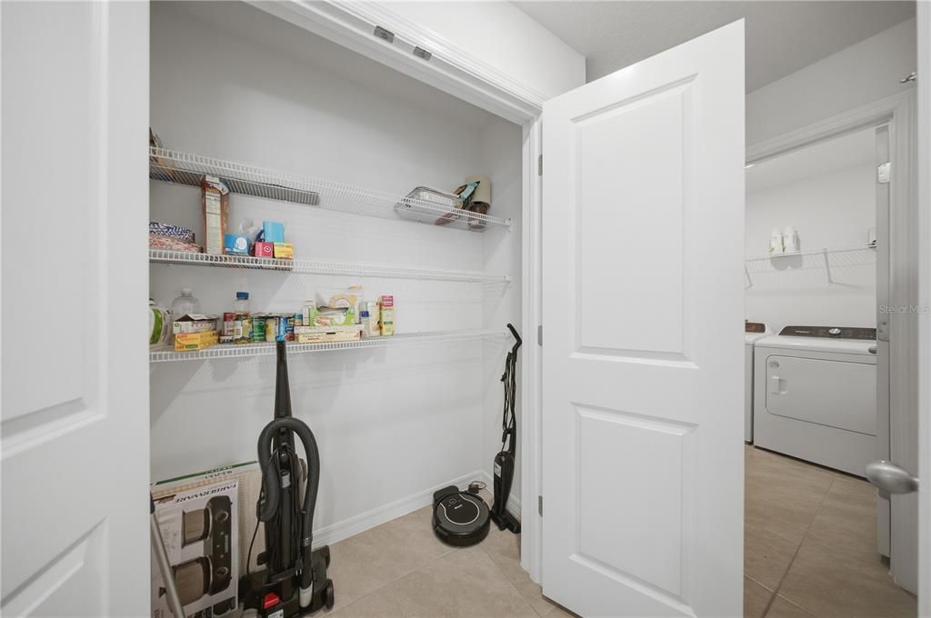 For Sale: $243,900 (3 beds, 2 baths, 1419 Square Feet)