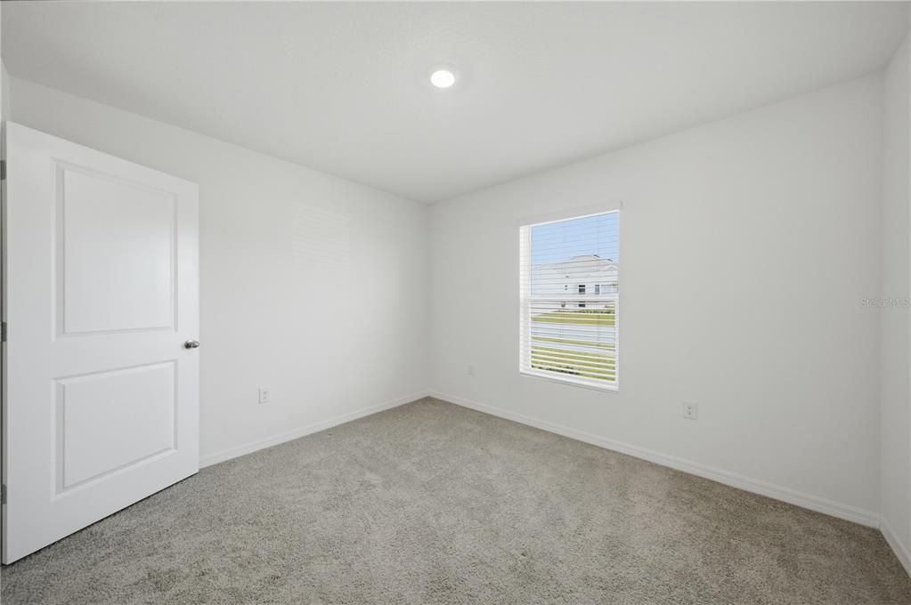 For Sale: $243,900 (3 beds, 2 baths, 1419 Square Feet)