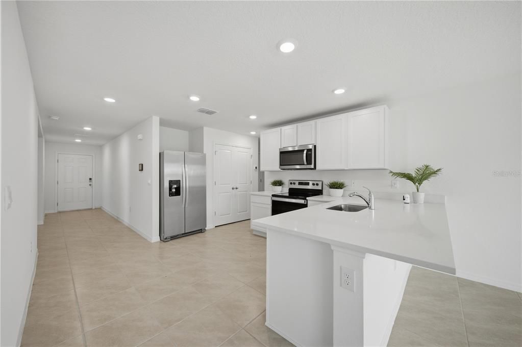 For Sale: $243,900 (3 beds, 2 baths, 1419 Square Feet)