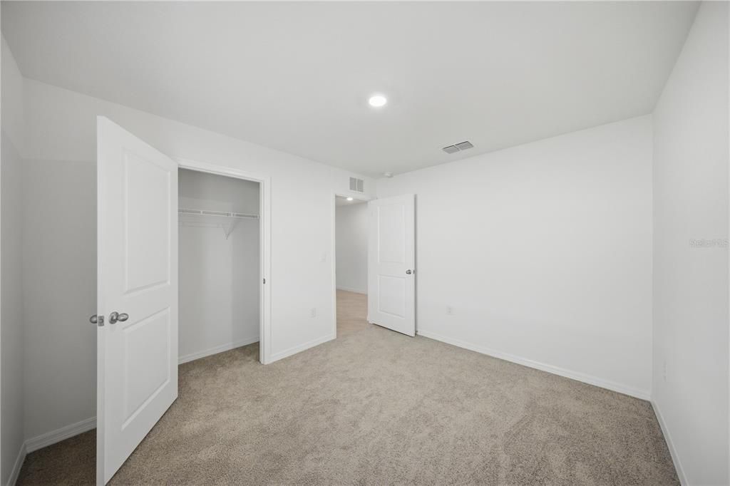 For Sale: $243,900 (3 beds, 2 baths, 1419 Square Feet)