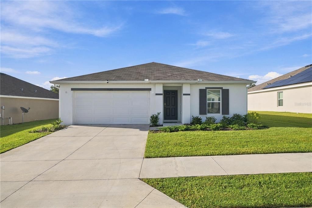 For Sale: $243,900 (3 beds, 2 baths, 1419 Square Feet)