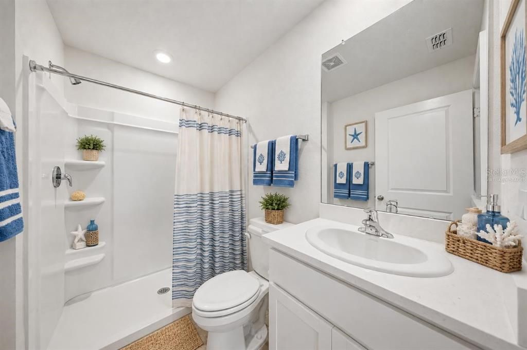 For Sale: $243,900 (3 beds, 2 baths, 1419 Square Feet)