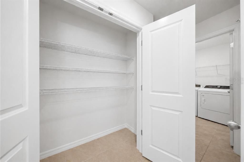 For Sale: $243,900 (3 beds, 2 baths, 1419 Square Feet)