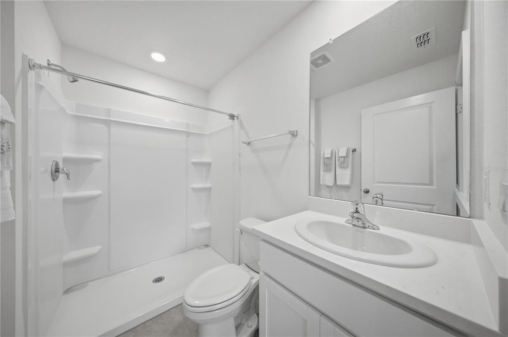 For Sale: $243,900 (3 beds, 2 baths, 1419 Square Feet)