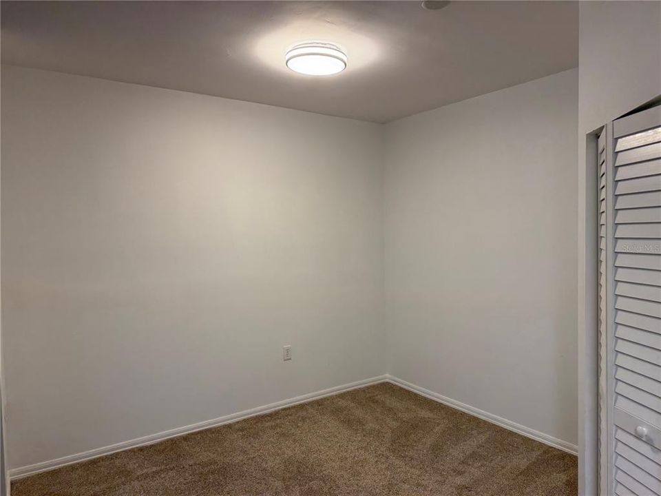 На продажу: $179,900 (1 спален, 1 ванн, 957 Квадратных фут)