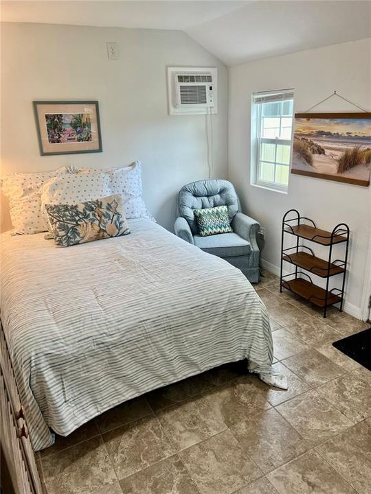For Sale: $450,000 (3 beds, 2 baths, 2049 Square Feet)
