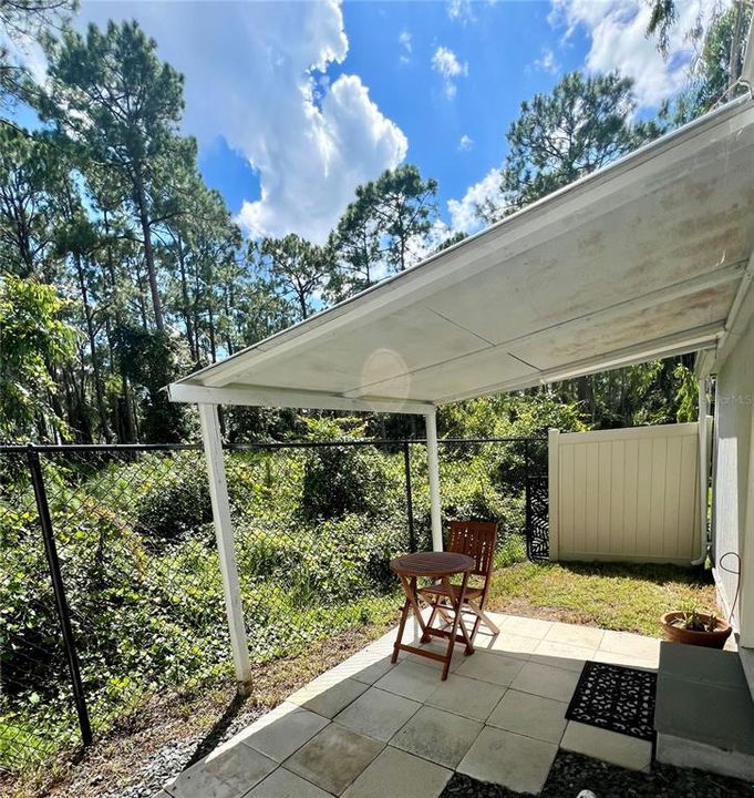 For Sale: $450,000 (3 beds, 2 baths, 2049 Square Feet)