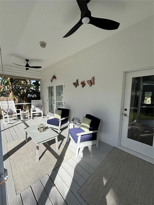 For Sale: $815,000 (2 beds, 2 baths, 1308 Square Feet)