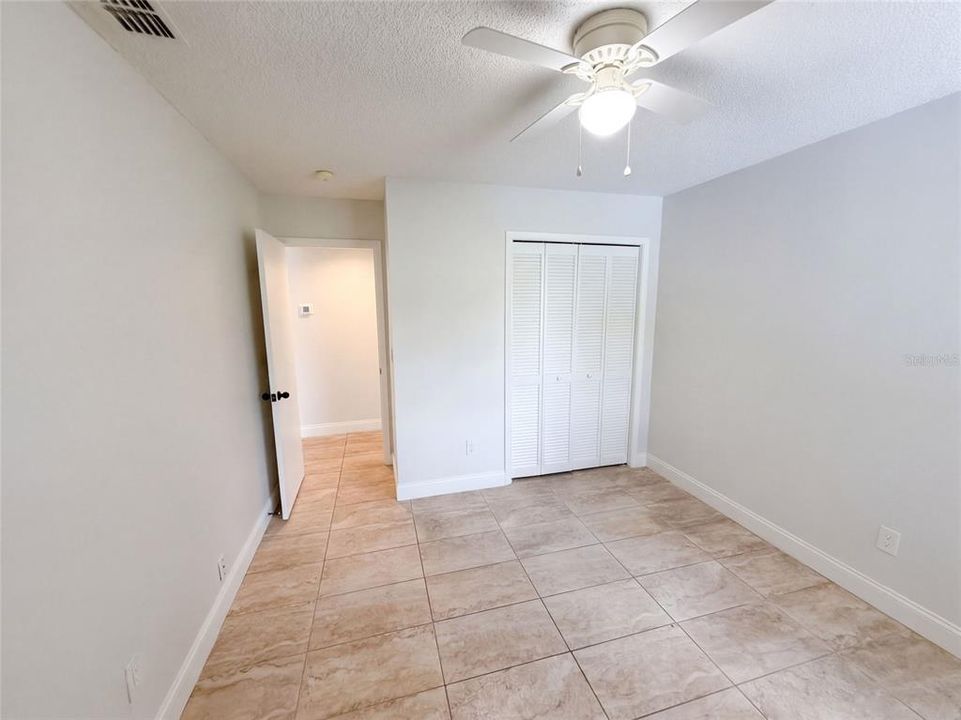 Activo con contrato: $420,000 (4 camas, 3 baños, 1886 Pies cuadrados)